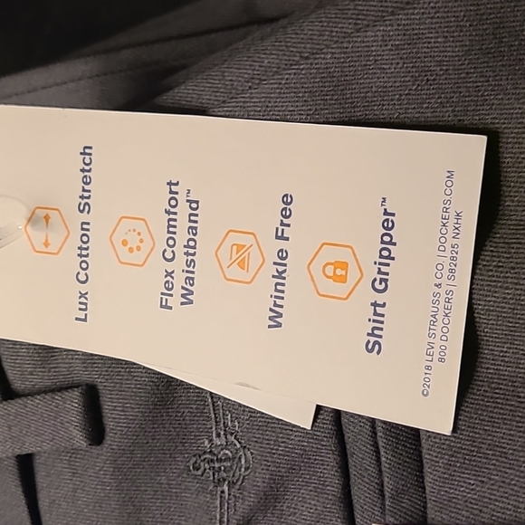 Dockers Lux Signature Classic pleated gray khakis - Picture 5 of 15